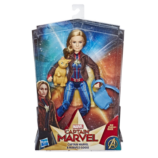 BONECA CAPITÃ MARVEL LUXO 