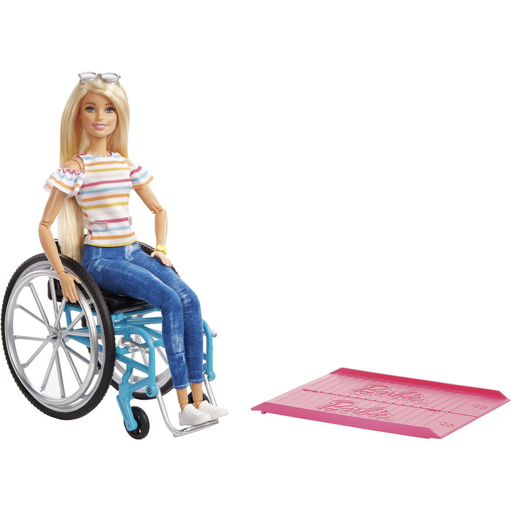 BARBIE FASHIONISTAS CADEIRA DE RODAS 