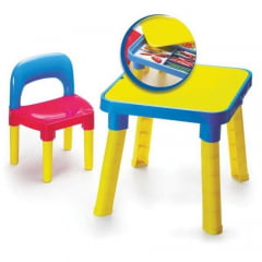 MESINHA INFANTIL COM CADEIRINHA