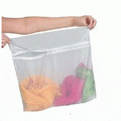 SACO PARA LAVAR ROUPA DELICADA DE POLIESTER COM ZIPER D